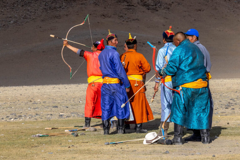 Mongolia , Kazakh archers, Bayan-Ölgii Province