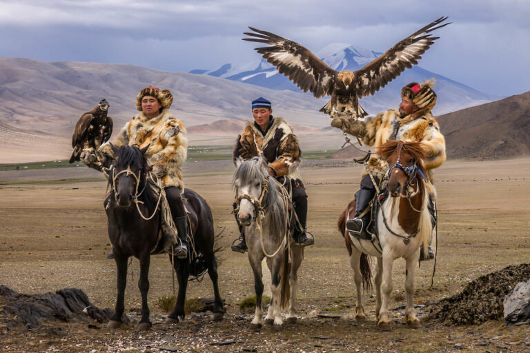 Mongolia , Kazakh eagle hunter, Mr. Sailau, Bayan-Ölgii Province
